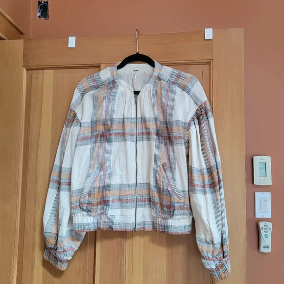 Jacket - Picture 1 of 2